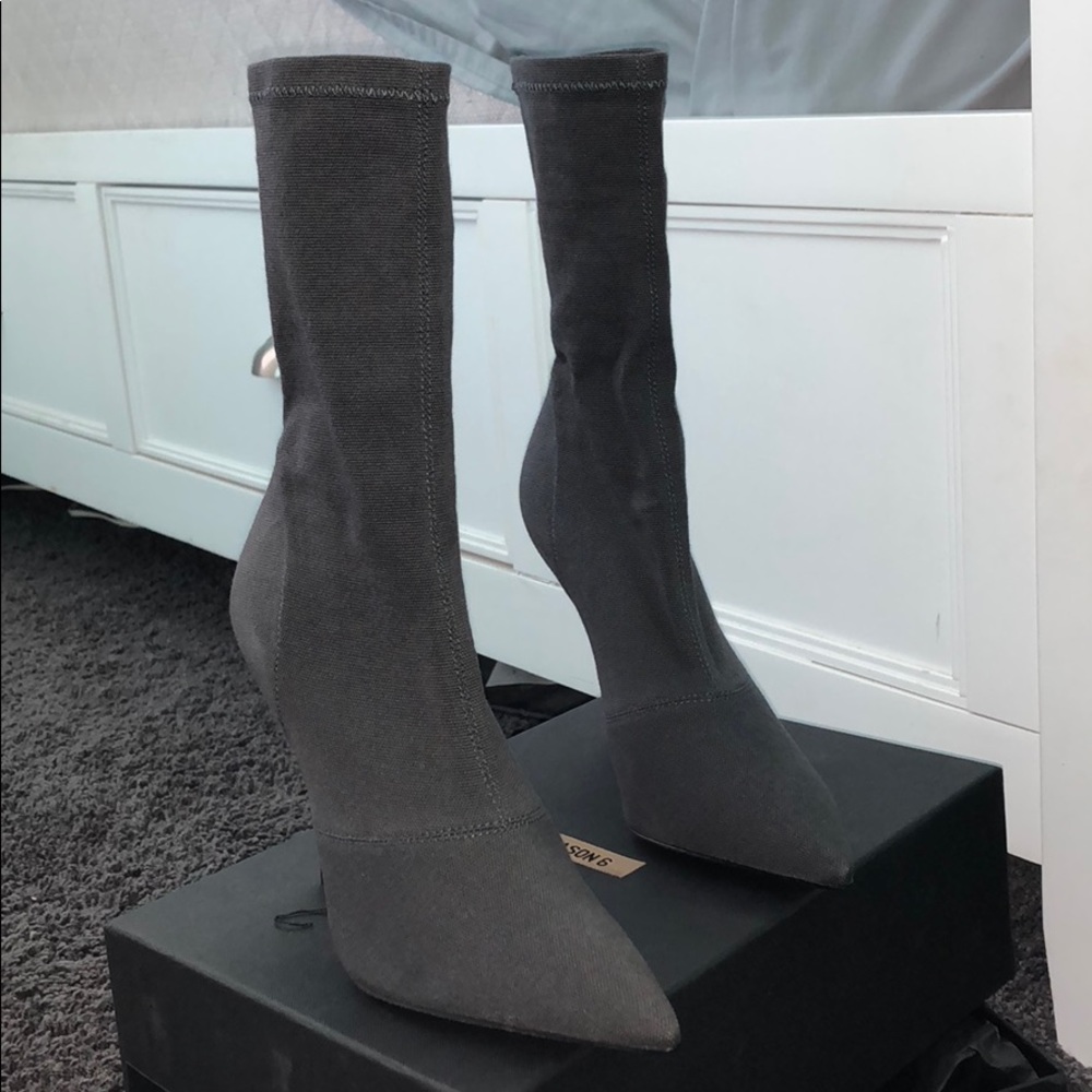 Authentic YEEZY Season 6 Sock Boots